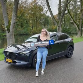 Legt rustig uit hoe je iets beter kan doen