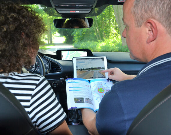 Over Maikel Epping Rijopleidingen