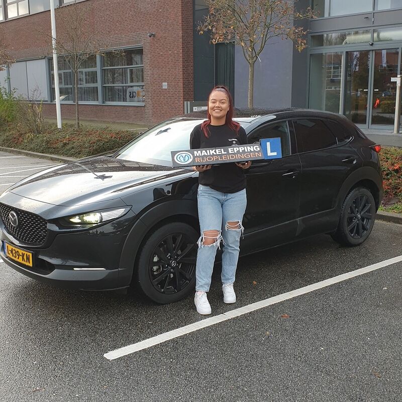 Maikel legt duidelijk dingen uit